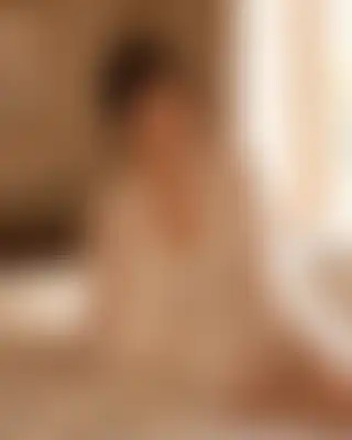 Locked premium Moment preview 1.