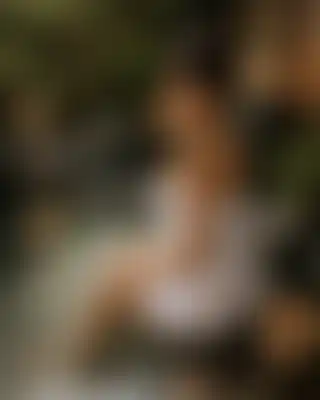 Locked premium Moment preview 4.